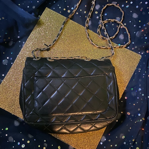 CROUCH & FITZGERALD QUILTED LAMBSKIN LEATHER BLACK GOLD CROSSBODY VINTAGE Bag - Picture 4 of 16